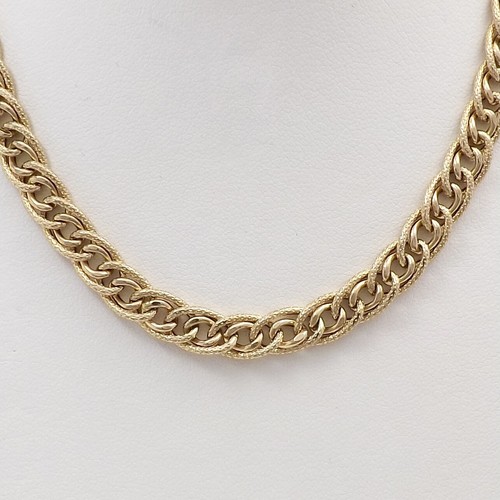 14k Gold Italy Textured Double Figure 8 