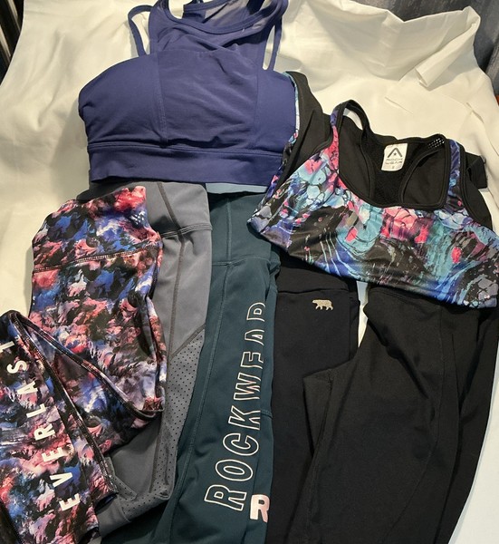 Rockwear Women’s Activewear 5pc Set Size 8 Leggings Shorts Bra Tank Stretch