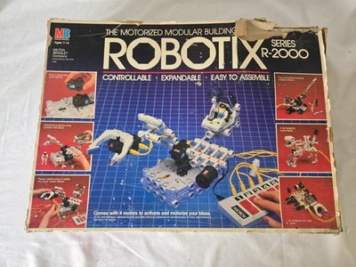 Robotix R-2000 1984 Motorized Building System