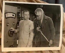 22-90 Chaney GHOST OF FRANKENSTEIN 2 pix Monster in flames LUGOSI Ygor HARDWICKE