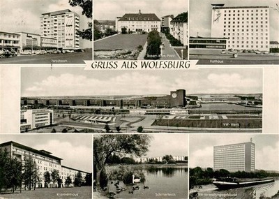 WOLFSBURG Niedersachsen Porschestrasse Robert Koch Platz Rathaus VW Werk Kranken