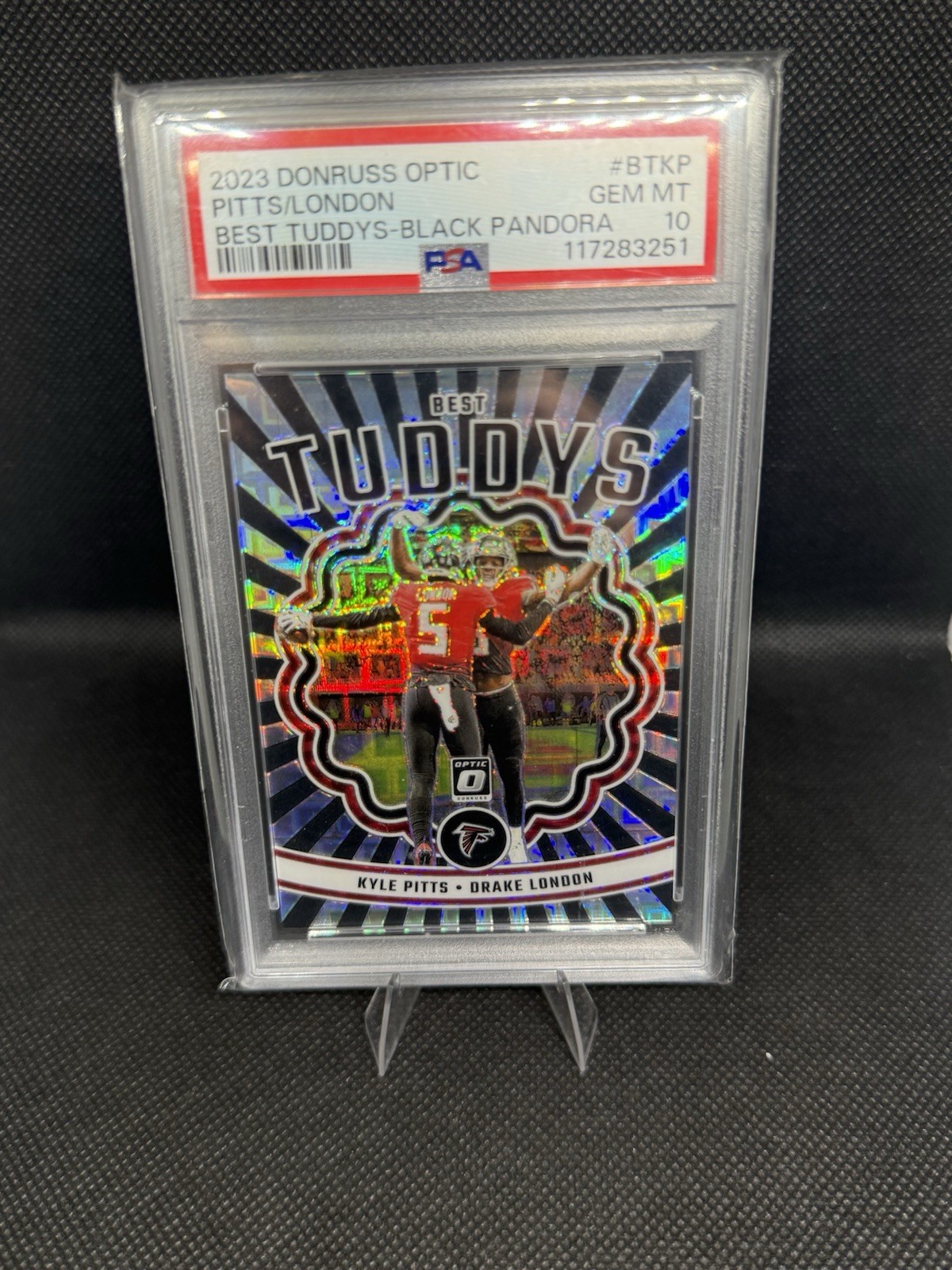2023 Donruss Optic Best Tuddys Drake London, Kyle Pitts Black Pandora /25 PSA 10 view 8