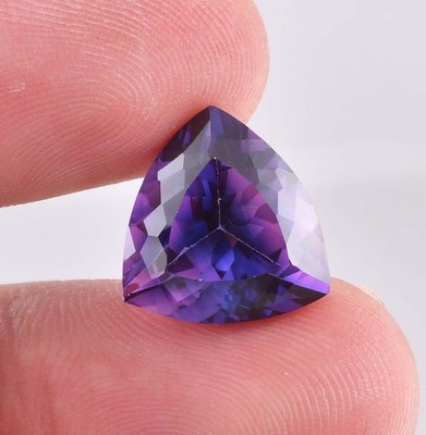 AAA+ Flawless 13 x 13 mm Natural Bi-Color Java Plum Sapphire (GIT Certified)