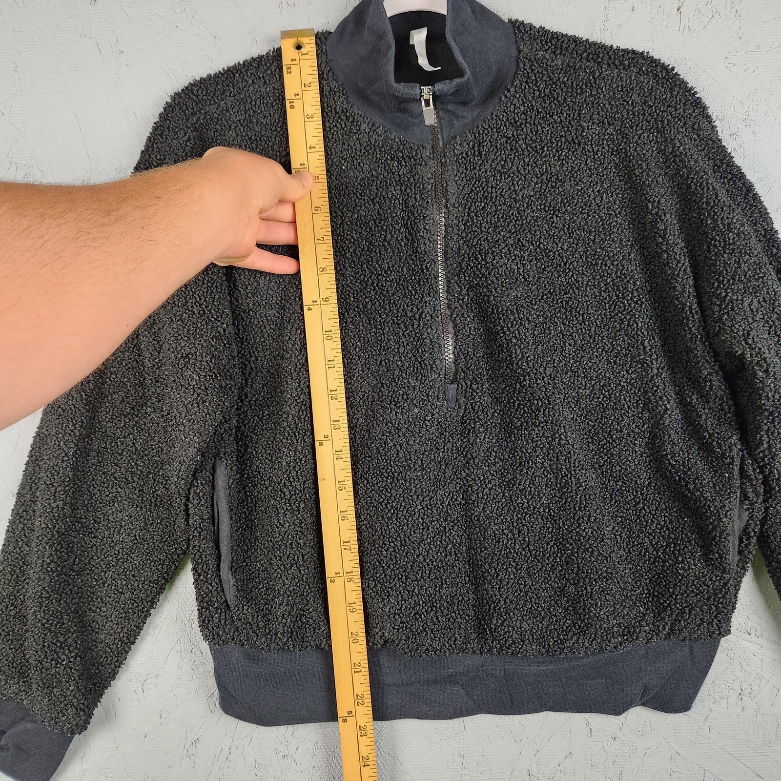 Fabletics Pullover Sweater Womens Small Black She… - image 4