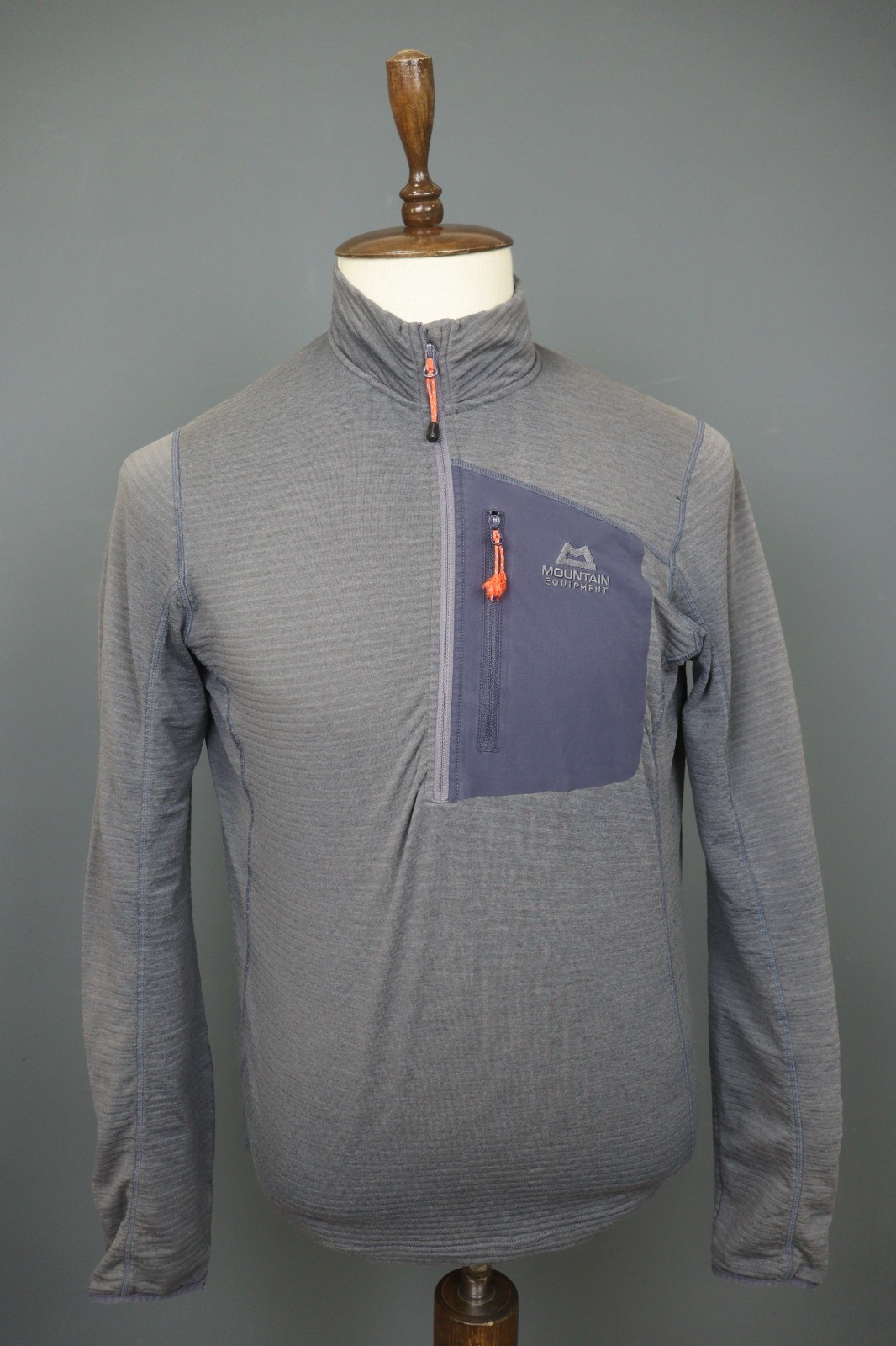 Gray Mock Neck Long Sleeve Quarter Zip Sweatshirt Size L