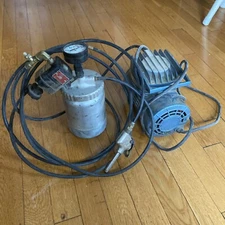 Vintage Thomas Portable Air Compressor Pump Lexington Type 10 Pressure Regulator