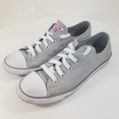 Converse all Star Women Size 7 Gray Low Top Fabric 547308f