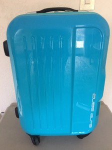 american tourister sky blue
