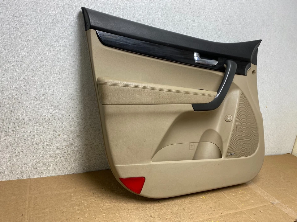 Panel de puerta izquierda conductor delantero izquierdo Kia Sorento 2011 2012 2013 moldura O6530 DG Foto 3 de 4