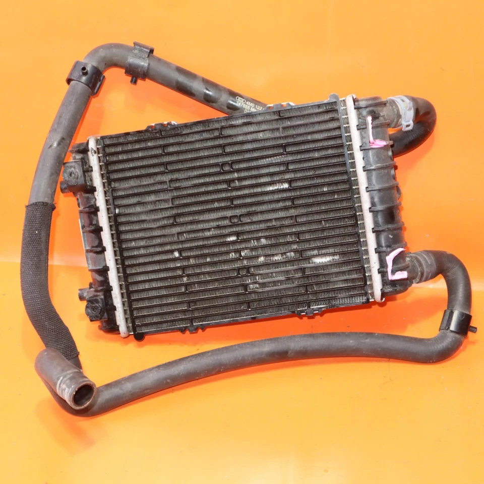 RADIADOR AUXILIAR IZQUIERDO DERECHO AUDI Q7 2017 2018 2019 2020 4M01212D OEM Foto 4 de 4