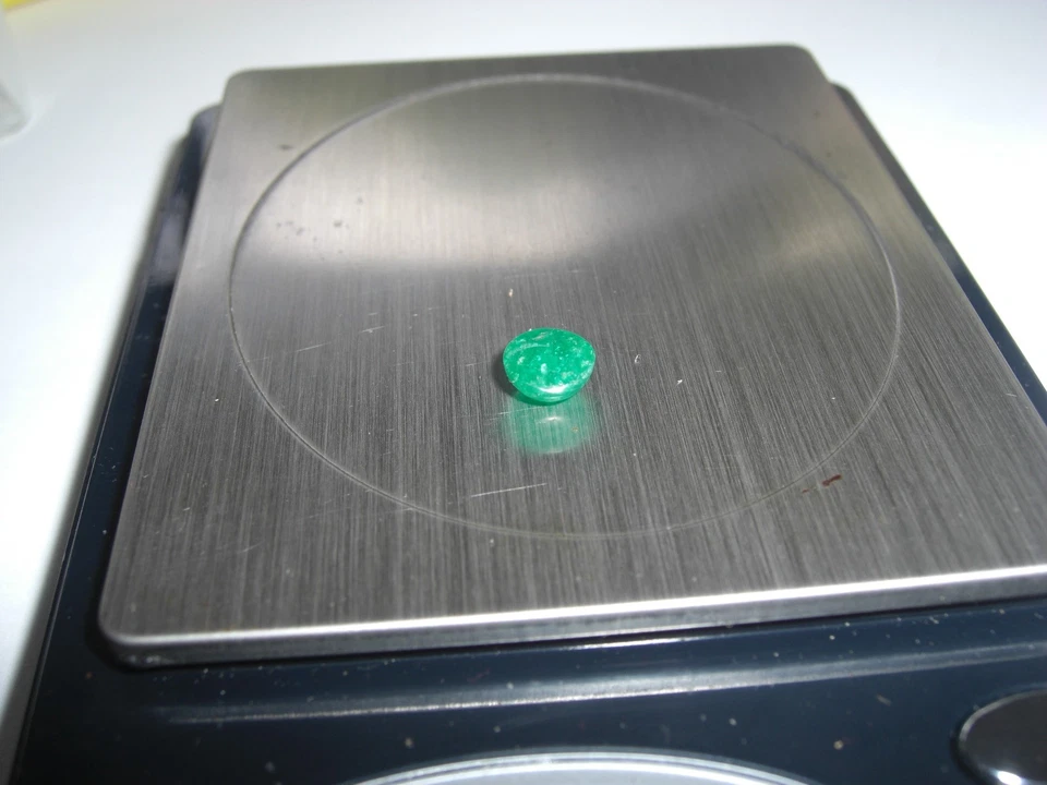 1.15ct Natural Colombian Emerald Double Cabochon Gemstone Stunning Green Color - Image 2 of 4