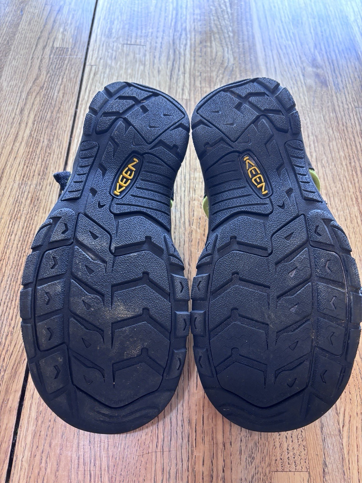 Scarpe da acqua Keen Newport H2 verde fluo nero uomo 7 39EU