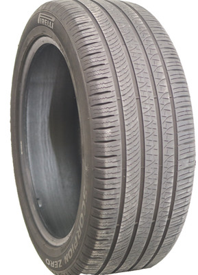 275/45R21 Pirelli scorpion Zero 110W 6.5-7/32 DOT 0625 1M54
