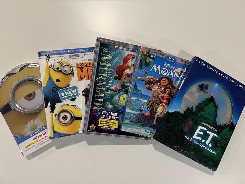 Kids Movie Lot - Minions, Despicable Me 2, E.T., Little Mermaid & Moana
