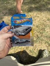 Hot Wheels 2011 Models Back to The Future Time Machine 2010 DMC Delorean Car