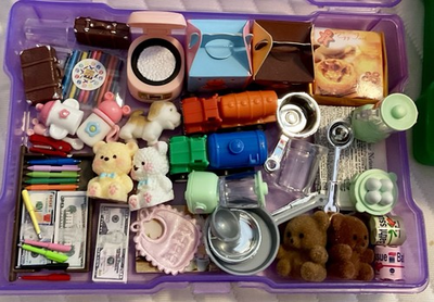 #ad Tiny Treasures 25p Mystery Dollhouse Miniatures Collector Grab Bag Lot $10.00