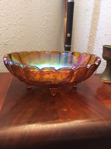 VINTAGE GLASS AMBER CARNIVAL GRAPE HARVEST LARGE FOUR FOOTED FRUIT BOWL - Picture 1 of 6