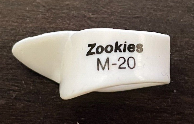 Zookies M-20 Guitar Pick