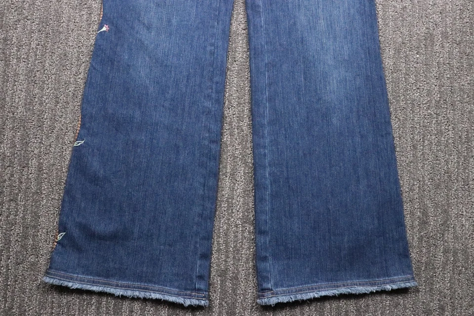 Jones Wear Vintage Denim Embroidered Boot Cut Jeans Frayed Hem Stretch Women's 8 - Image 3 of 4
