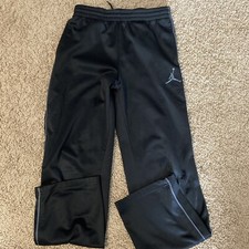 Jordan Youth Large Therma-Fit Black Sweatpants