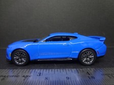 Auto World 2022 Chevy Camaro ZL1 rapid blue - Loose 1:64
