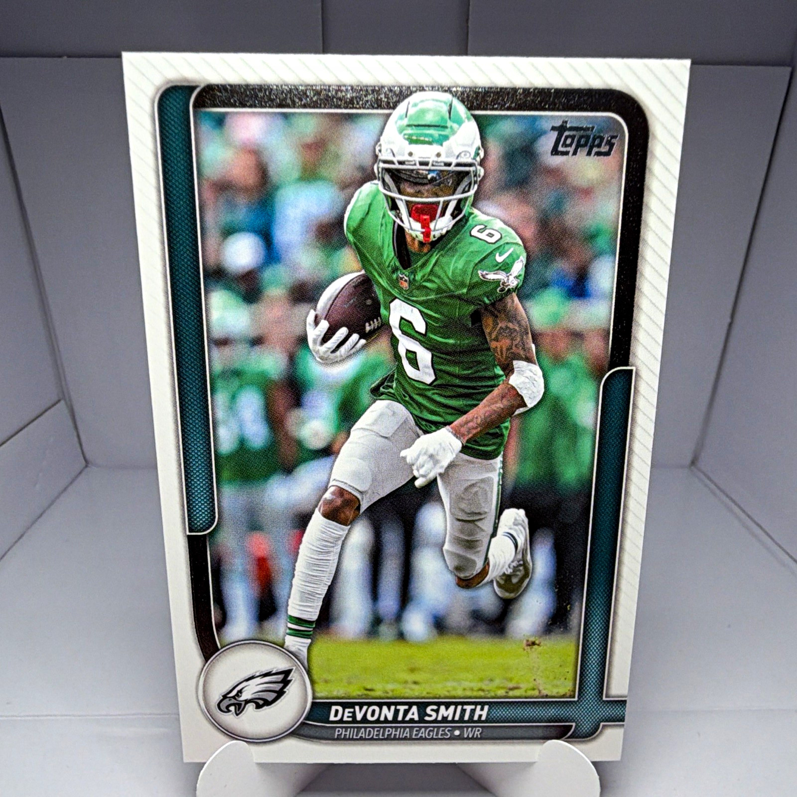 DeVonta Smith Philadelphia Eagles NFL #TFC-66 Costco Exclusive, Topps 2026