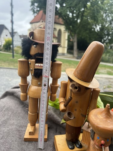 Erzgebirge Holzfiguren Holz Konvolut 6 St Nussknacker Räuchermann Kerzenständer - Bild 5 von 9