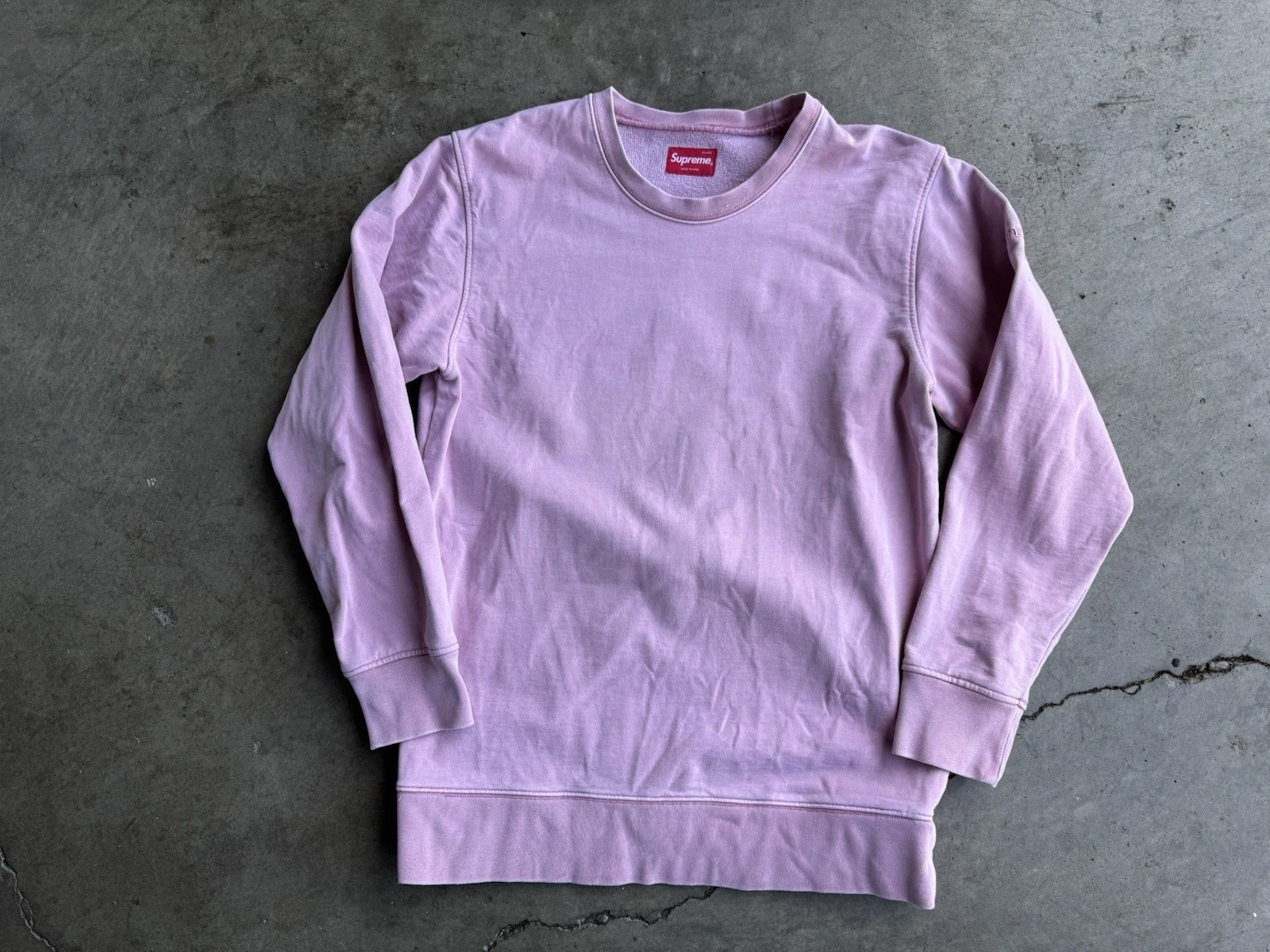 Sweat col rond slim supreme overdyed taille XL rose