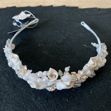 Davids Bridal Tiara Headband Ven 1234 Sty 4598-0183 Rum Lily/Enamel