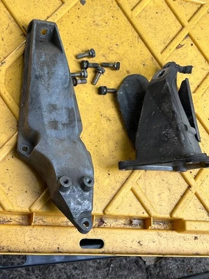 BMW E30 316 318i 318is M40 M42 M43 M44 ENGINE SUPPORTING SUPPORT BRACKETS MOUNTS - Image 1 of 4