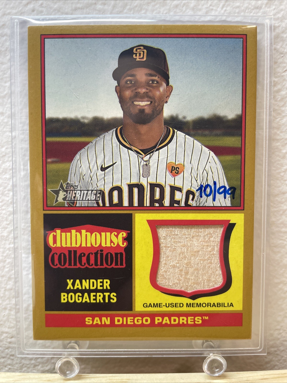 2025 TOPPS HERITAGE CLUBHOUSE COLLECTION RELIC XANDER BOGAERTS 10/99 #CCR-XB