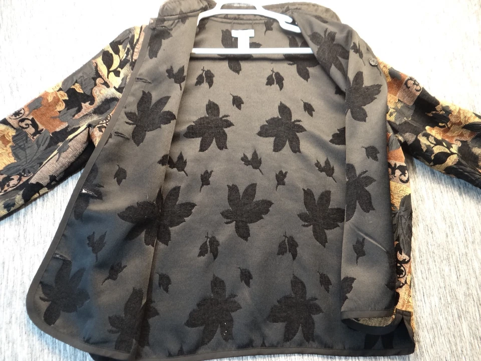 Koret Women's Size 18 Black and Brown Reversible Tapestry Jacket - Image 3 of 4