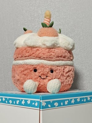 Jelly-cat Shanghai Exclusive - NWT Peach Cake   Limited Edition