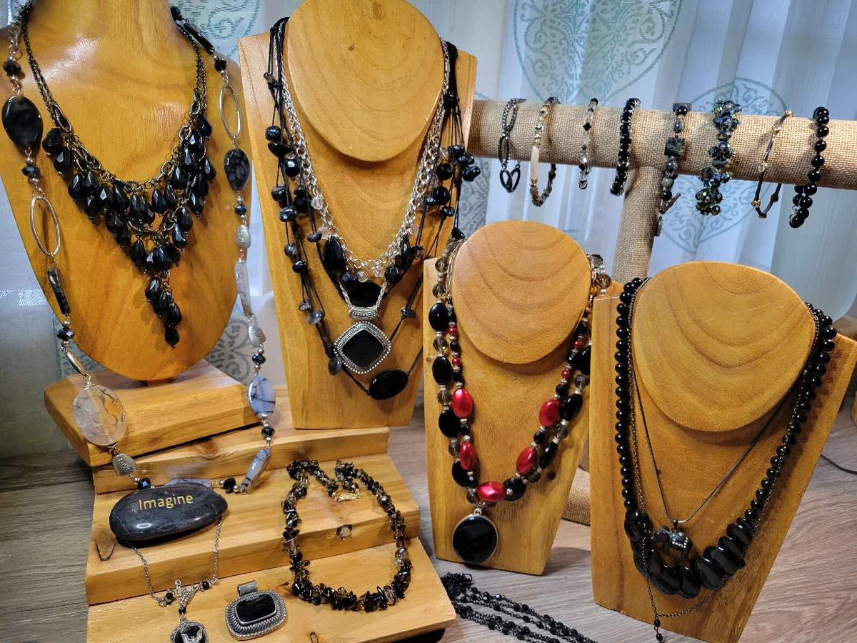 Cosmetic jewelry deals stores