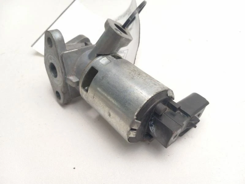 Dodge Avenger 2008 válvula EGR Foto 3 de 4