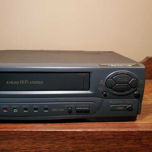 Symphonic VCR Model VR-701 Video Cassette Recorder with Cables TESTED WORKS - 第 3/7 張圖片