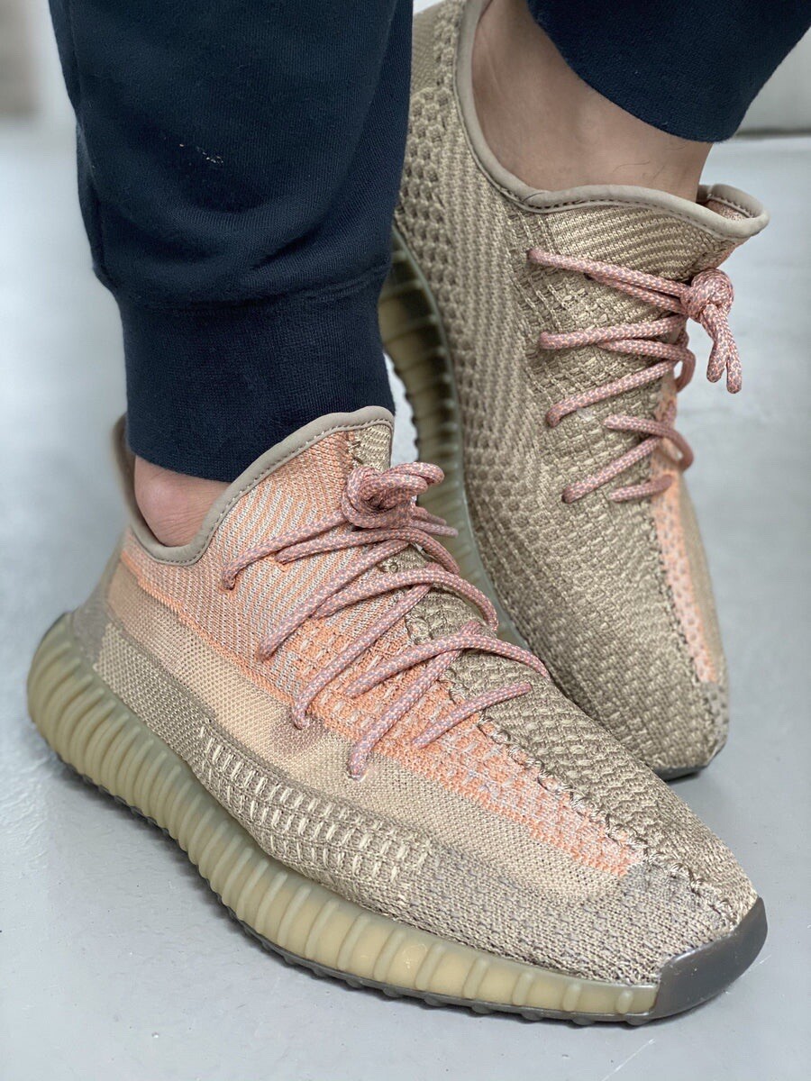 アディダス イージーブースト350 V2 サンド トープ adidas YEEZY Boost 350 V2 