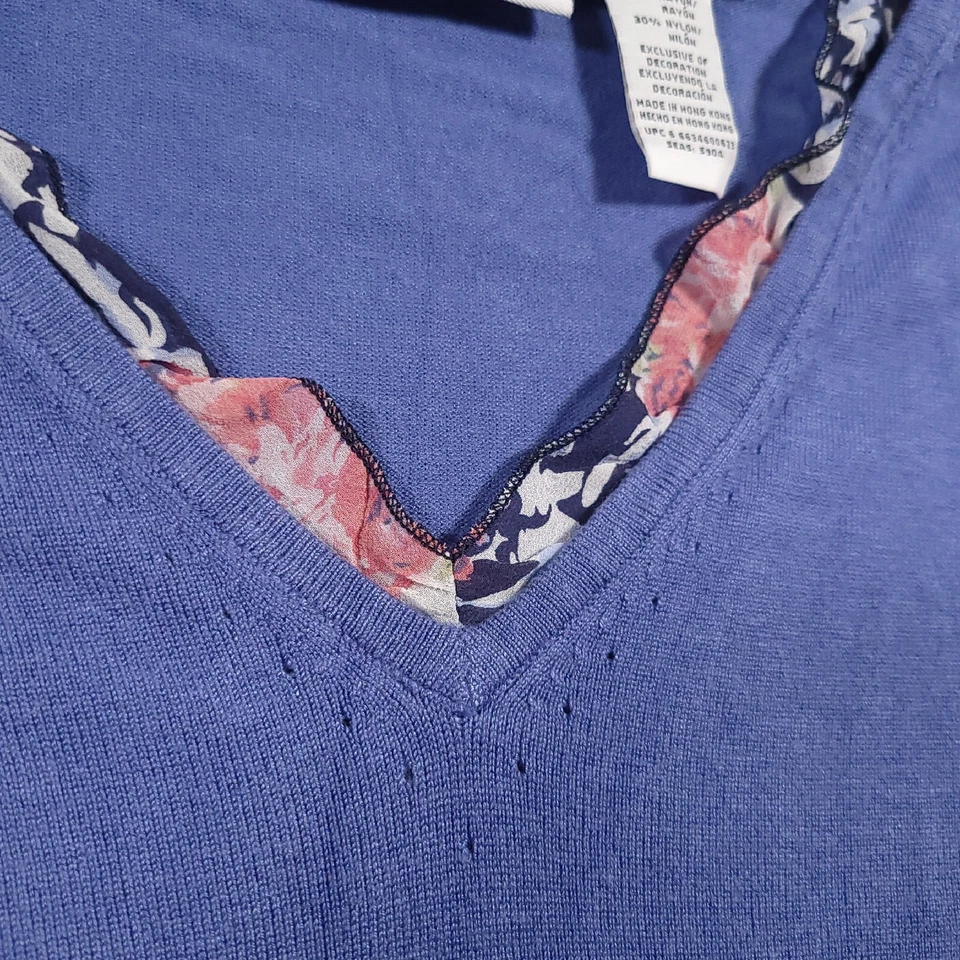 Suéter Clásico Jaclyn Smith Para Mujer Pequeño Azul Cuello en V Nylon Floral Volantes Foto 4 de 4