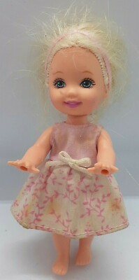 Barbie Baby Sister Kelly Tiny Steps doll #B2823 2002 Vintage 