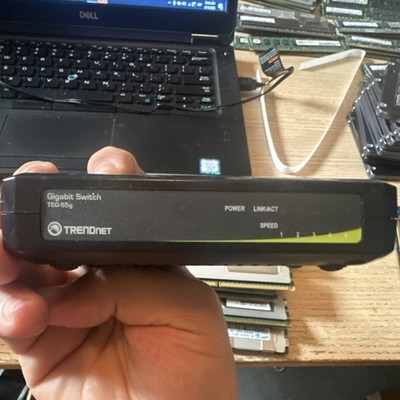 TRENDnet TEG-S5g Standalone Gigabit Ethernet Switch 5-Port RJ-45 Wired