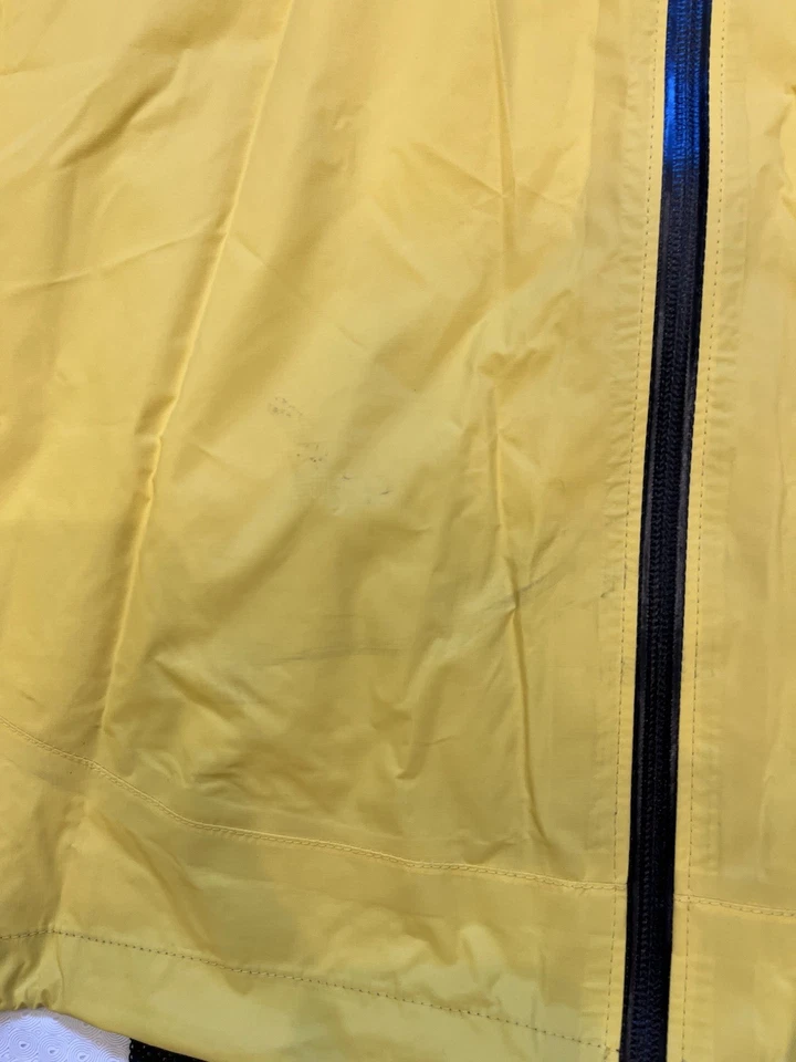 Performance Cycling Rain Jacket Men’s Size med. WIND & WATERPROOF  3XL XXXL - Image 2 of 3