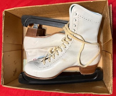 Vintage pair of Canadian Flyer Ice Skates in original box estate sale find