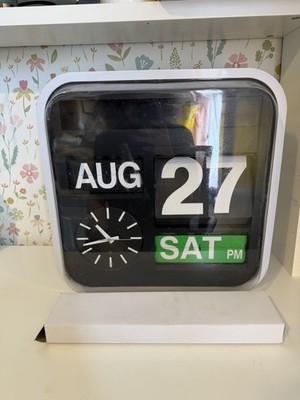 Habitat City Flap Analog Uhr 24 x24 cm gebraucht