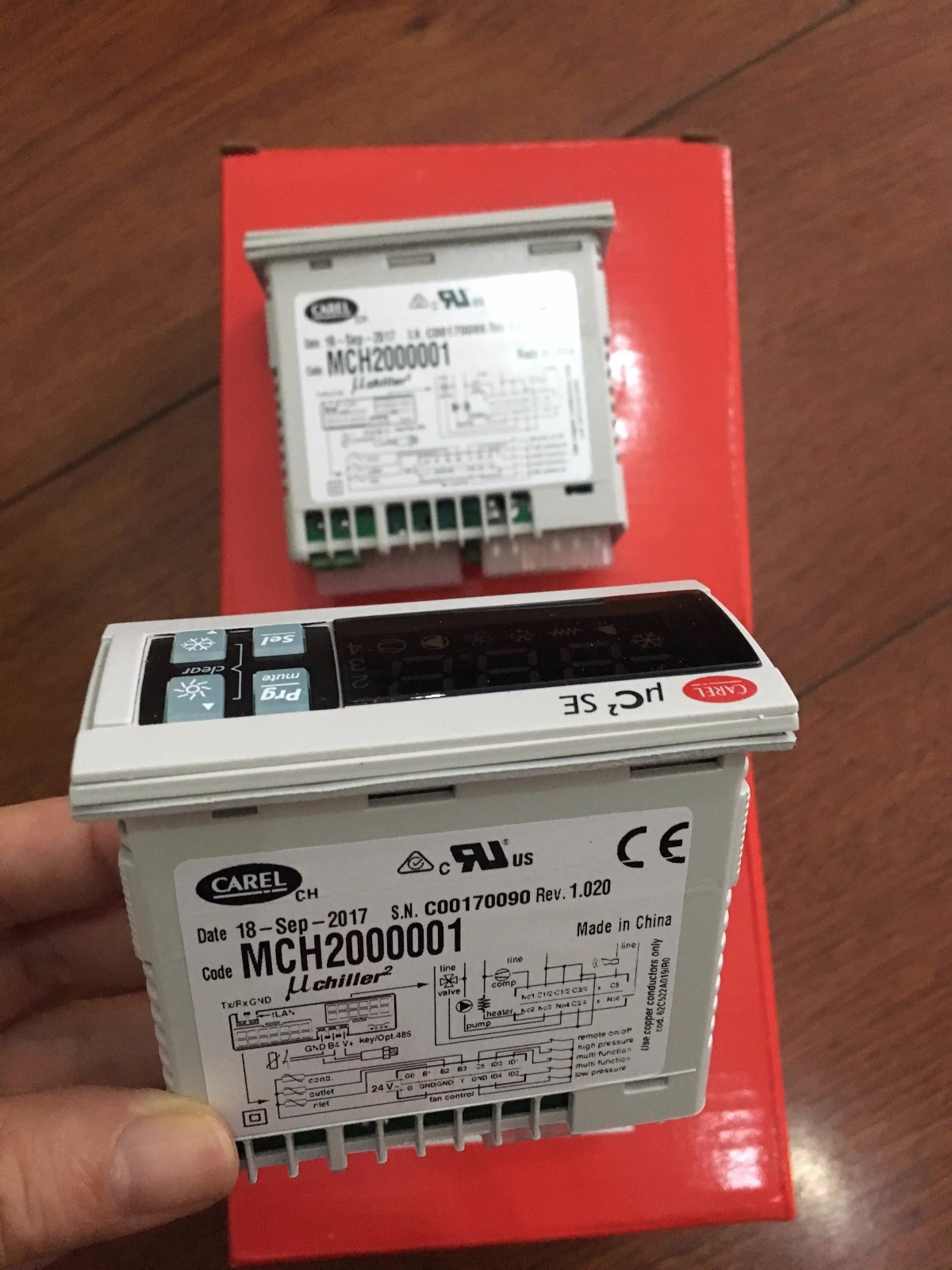 1pc NEW CAREL MCH2000001 Temperature Controller MCH2000001 Expedited Shipping #a