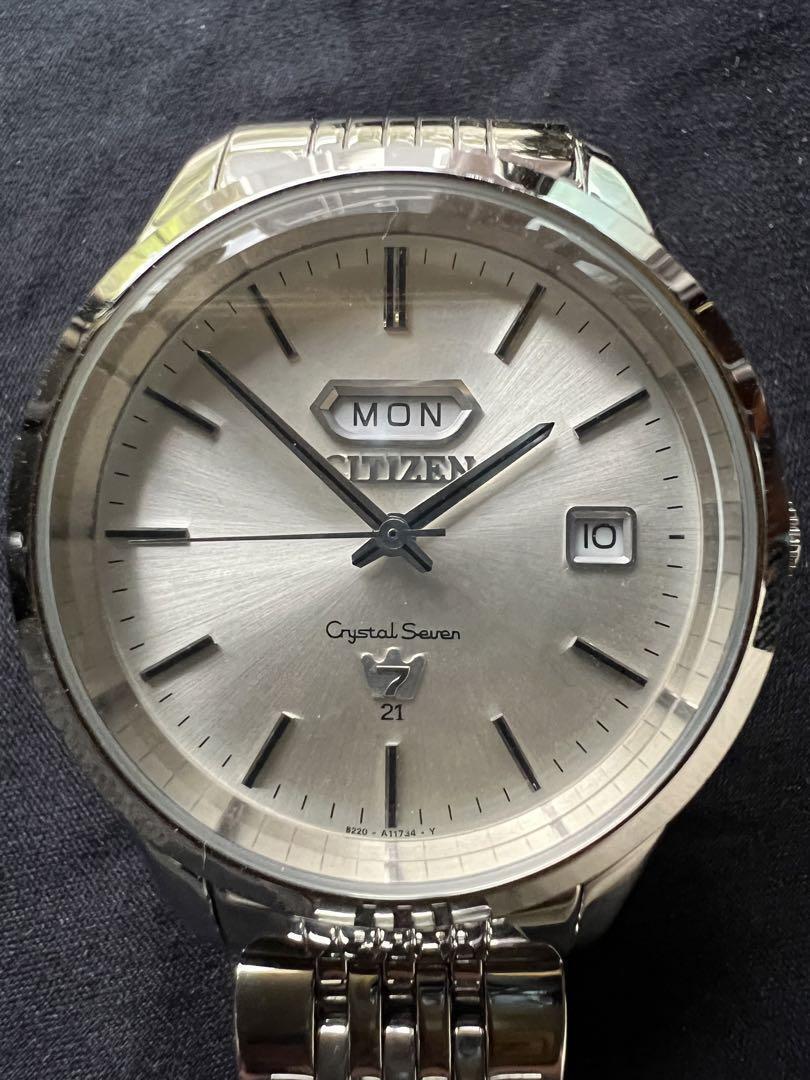 Citizen Crystal Seven 8200-A05516 Vintage DayDate Silver Citizen Crystal Seven 8200-A05516 Vintage DayDate Silver