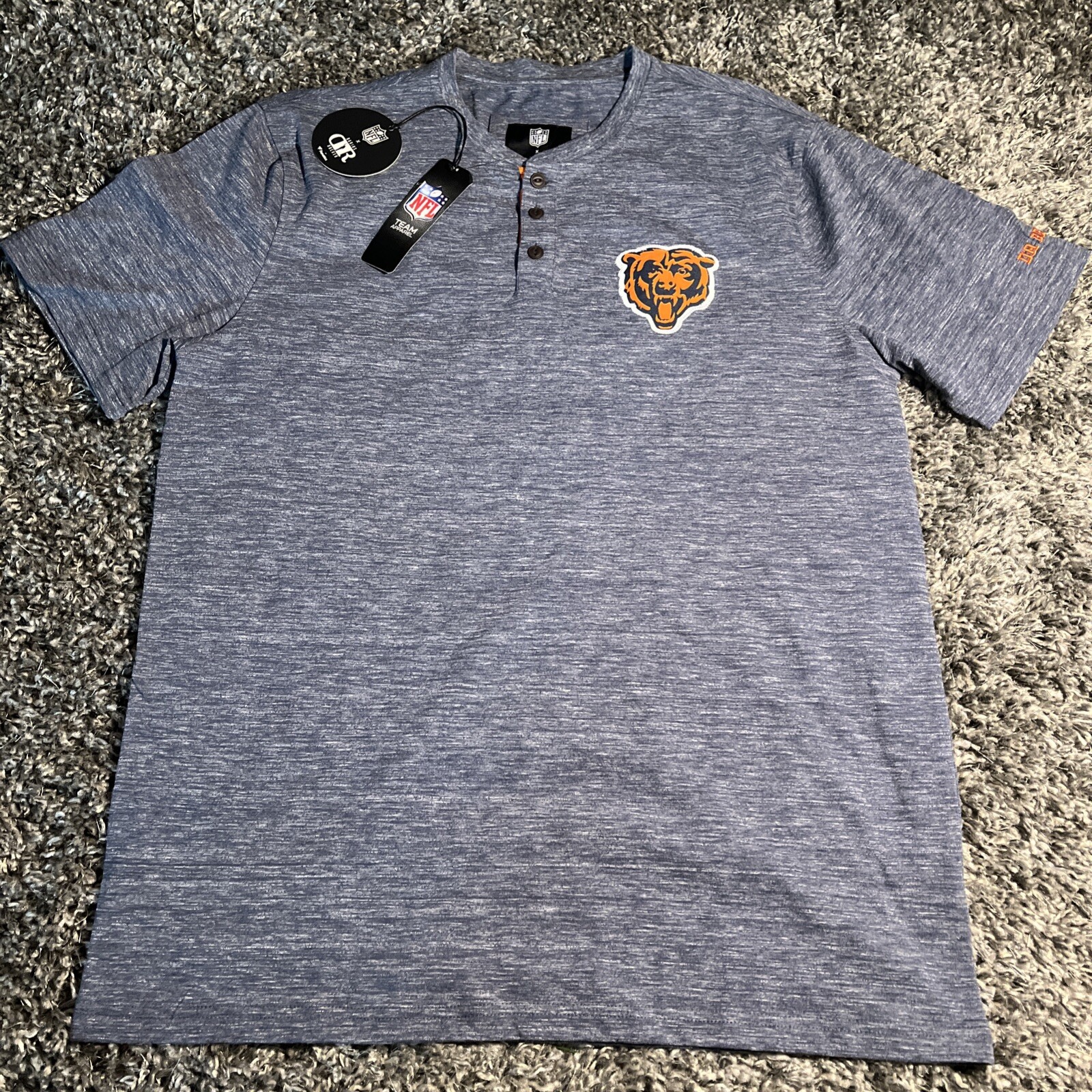 NWT Chicago Bears NFL Darius Rucker Collection Men’s Large Blue Henley Shirt