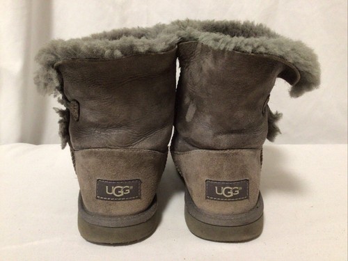 UGG Australia  Bailey Button II Kids Youth Boot Size 4 Gray EUR 34/UK 3....L27 - Afbeelding 4 van 10
