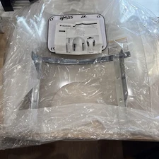 2005-2010 Suzuki VL 1500 C90 OEM Windshield Kit 99950-72010 (001)  (Kit-SZ5)