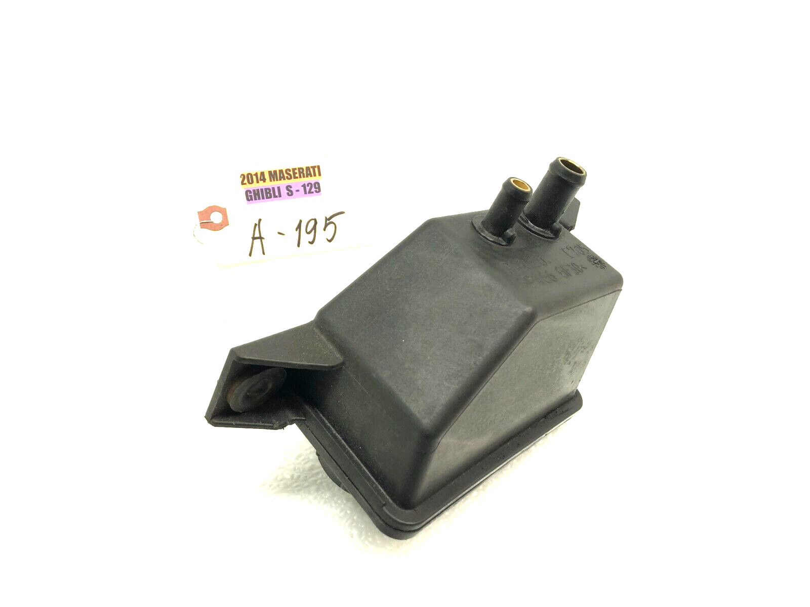 2014-2019 MASERATI GHIBLI S Q4 POWER STEERING BOTTLE RESERVOIR OEM.