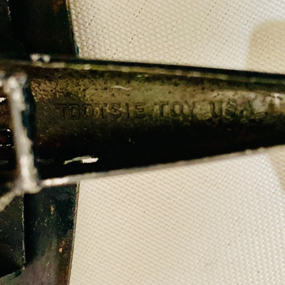 Colección de aviones de juguete de metal vintage de Cragstan, ZZ Tin Biplane Foto 3 de 4